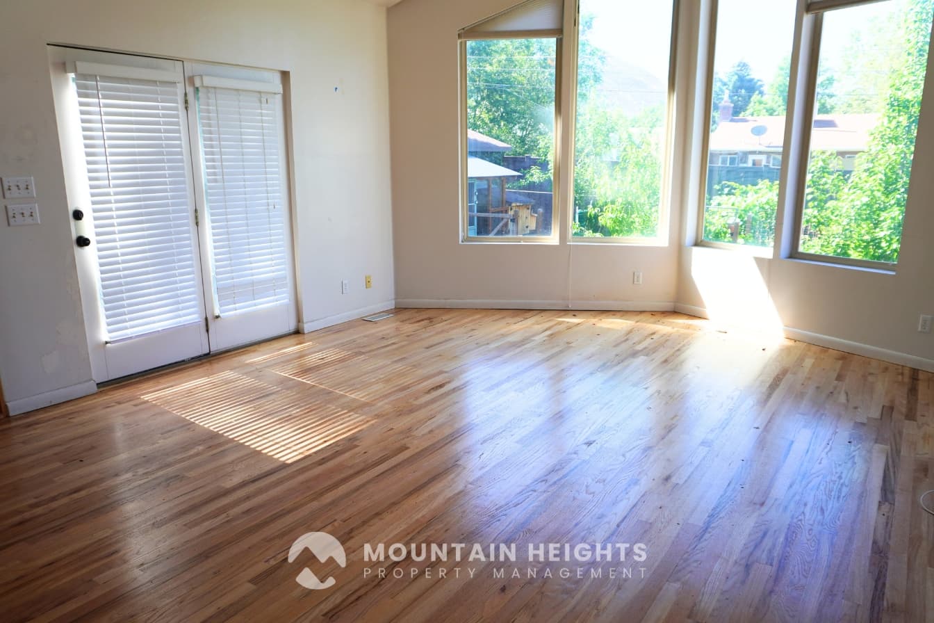 Salt Lake City House: 2784 E Delsa Dr