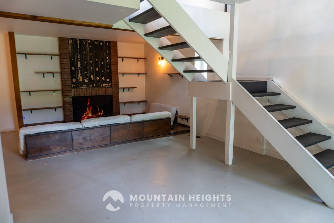 Salt Lake City House: 3516 E Summer Oaks Cir