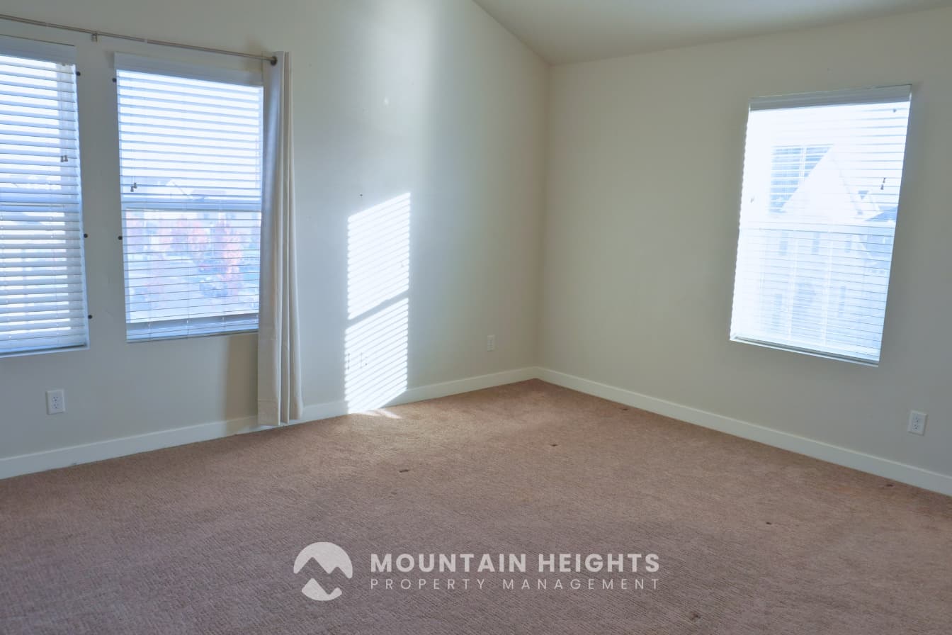 South Jordan Townhome: 11329 S Prosperity Rd