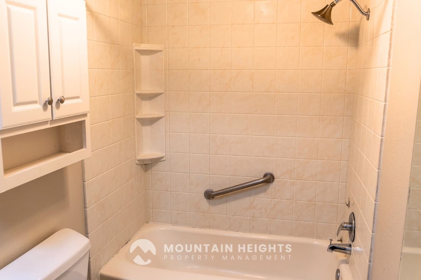 Salt Lake City Condo: 415 E Creekside Cir