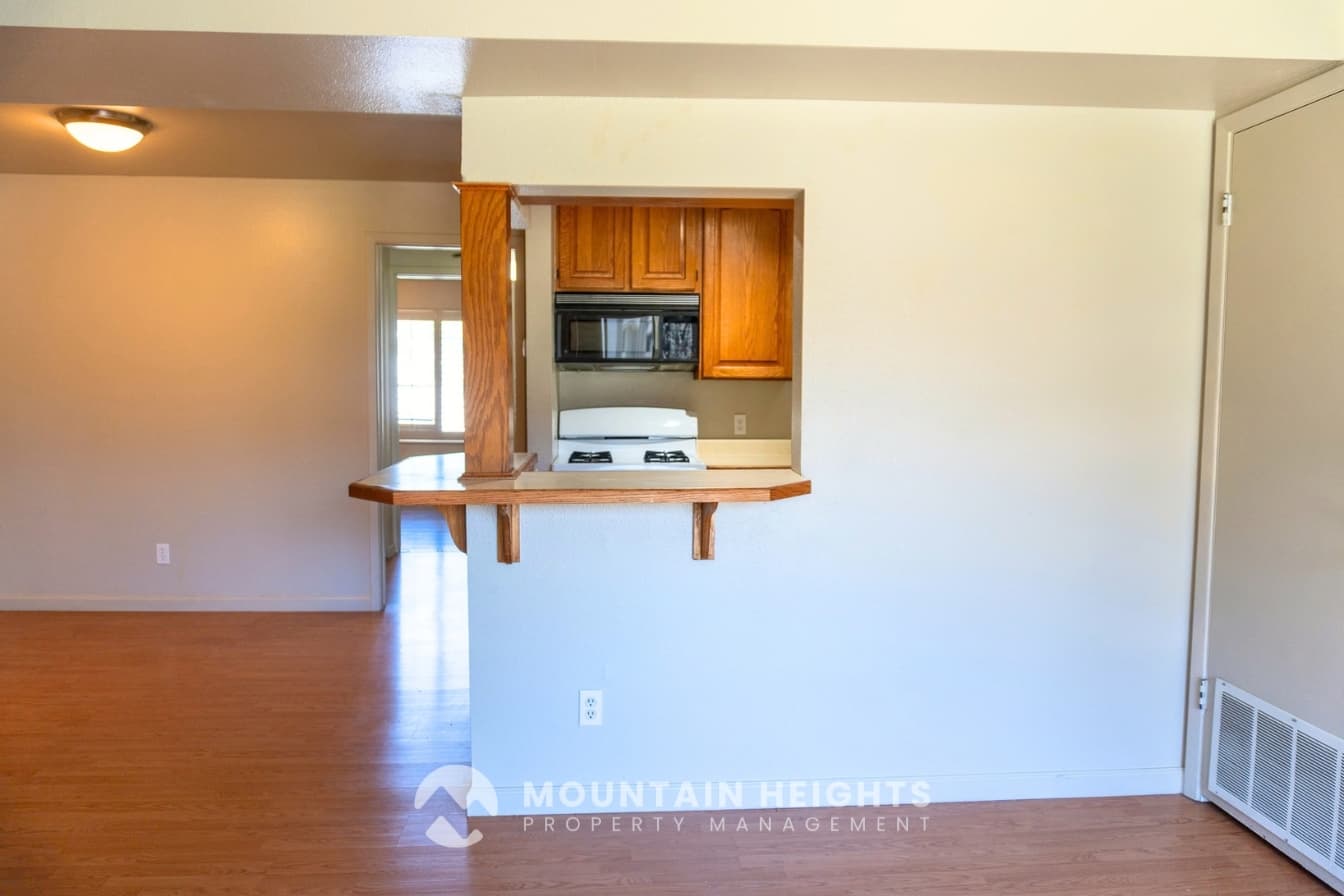 Salt Lake City Condo: 415 E Creekside Cir