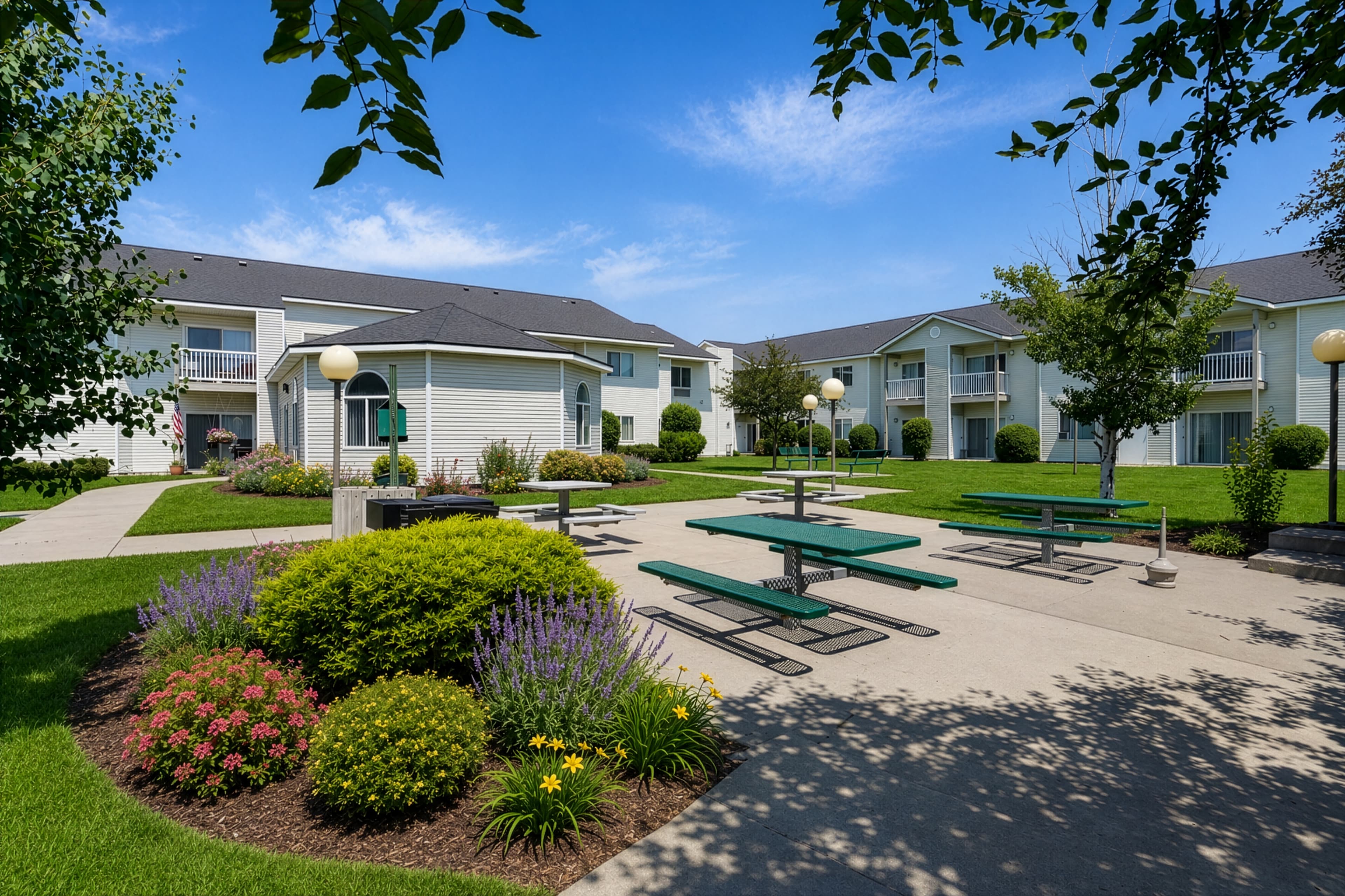 Idaho Falls Apartment: 1960 Martha Ave
