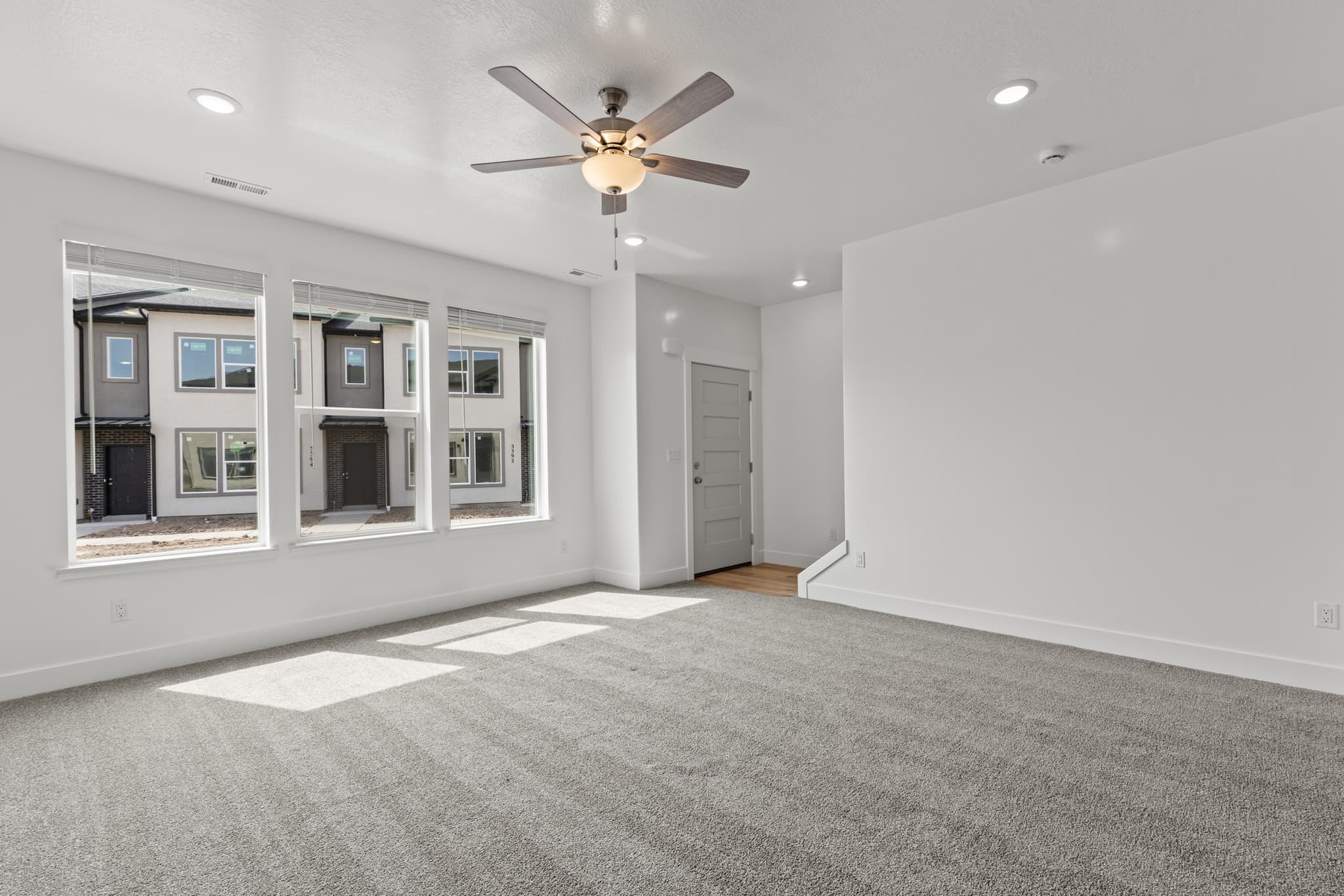 Logan Townhome: 3380 S 1010 W