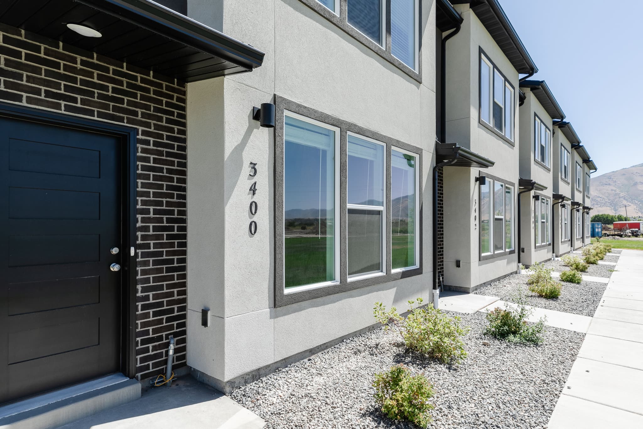 Logan Townhome: 3380 S 1010 W
