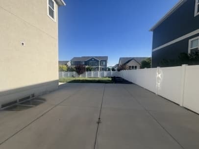 Riverton House: 3859 W Young Lucerne Cir