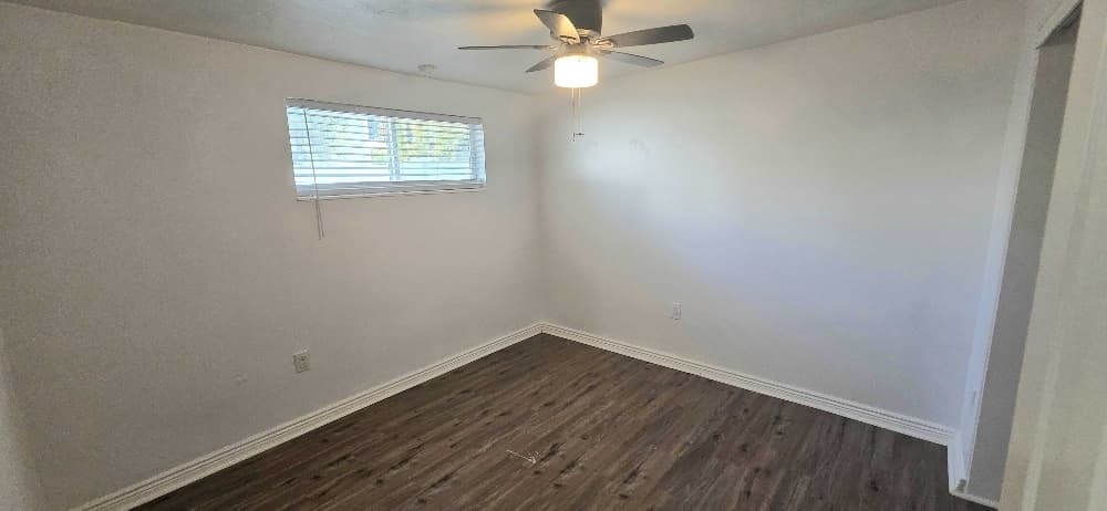 Draper Townhome: 13413 S Minuteman Dr