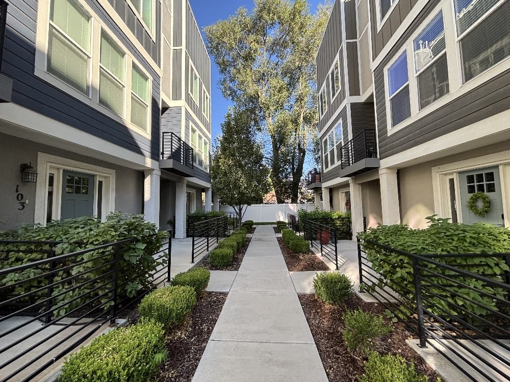 Salt Lake City Townhome: 4707 S Hillhouse Cv
