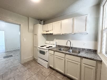Salt Lake City Townhome: 61 S 800 W