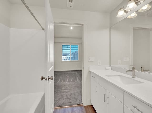 Payson Apartment: 1694 N 1330 E