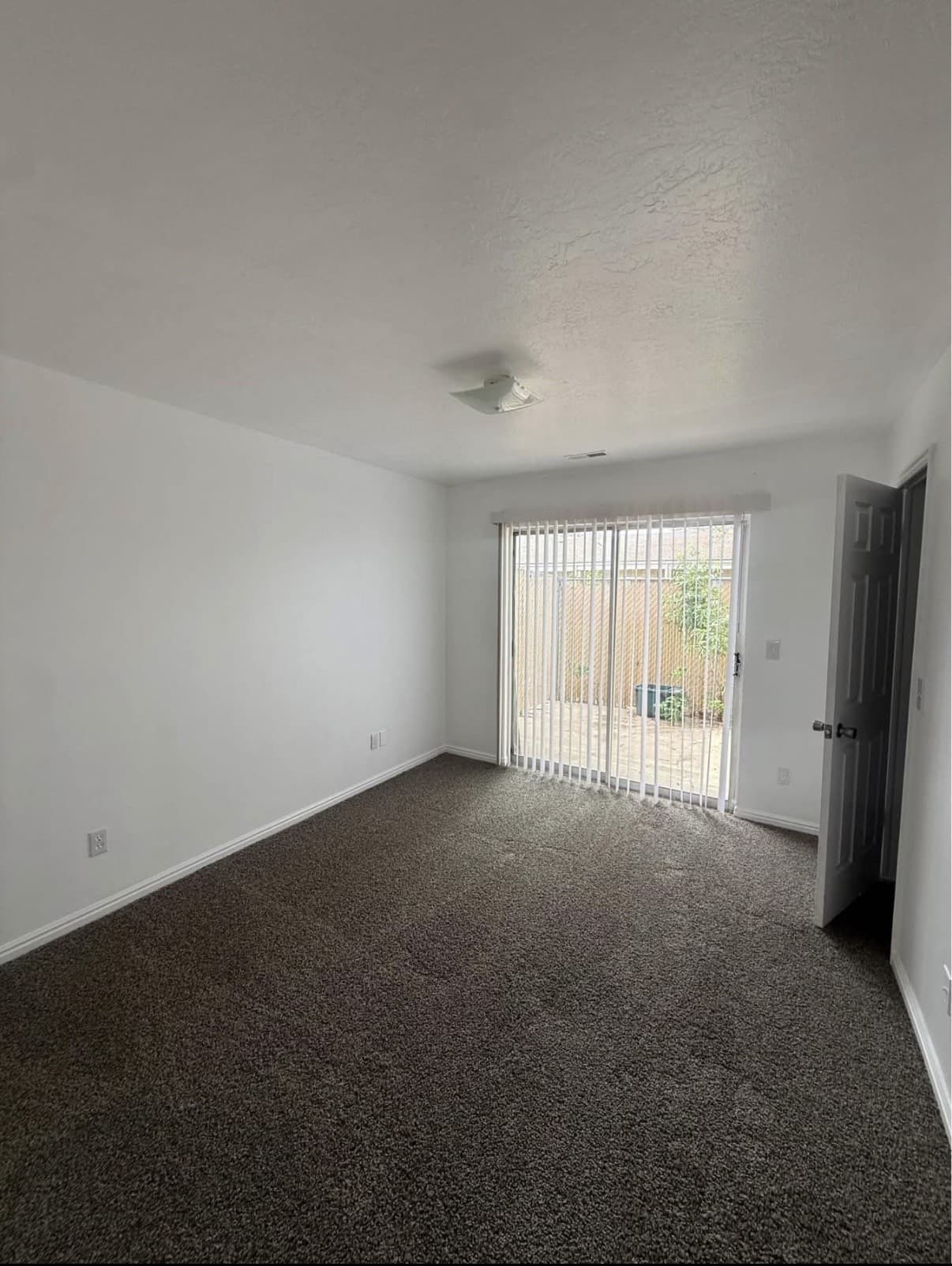 Ogden Apartment: 454 Canfield Dr