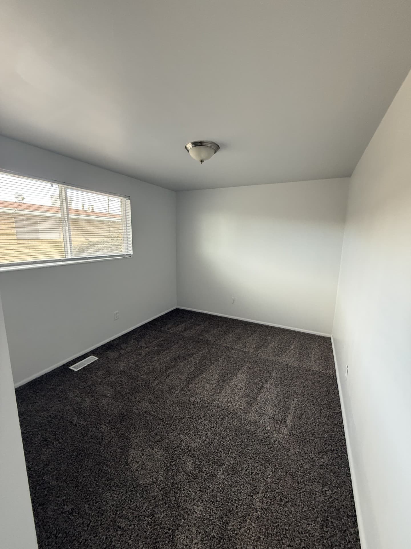 Roy Apartment: 5404 S 2000 W