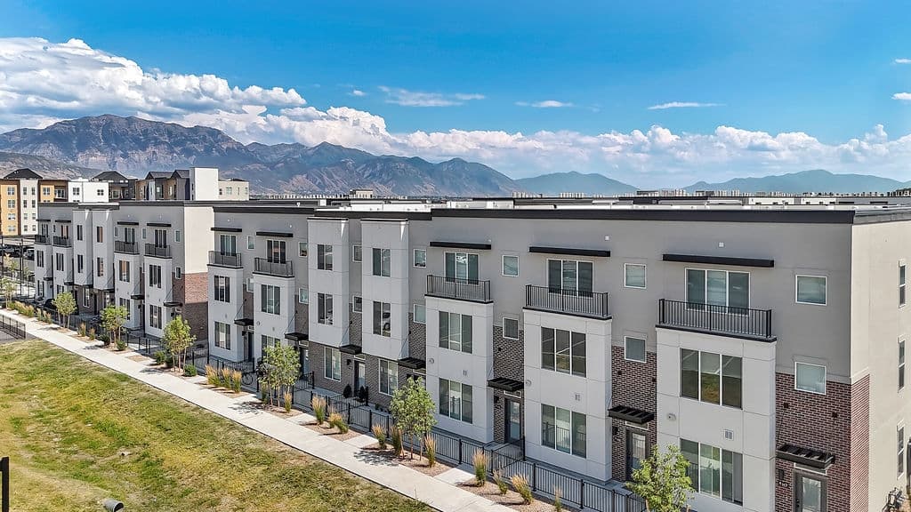 American Fork Townhome: 841 E Quality Drive