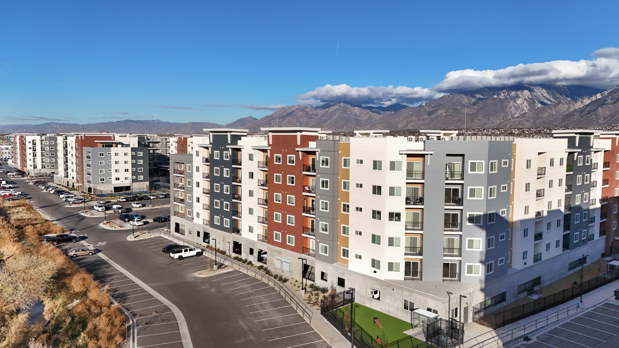 Draper Apartment: 12358 S Pony Express Rd