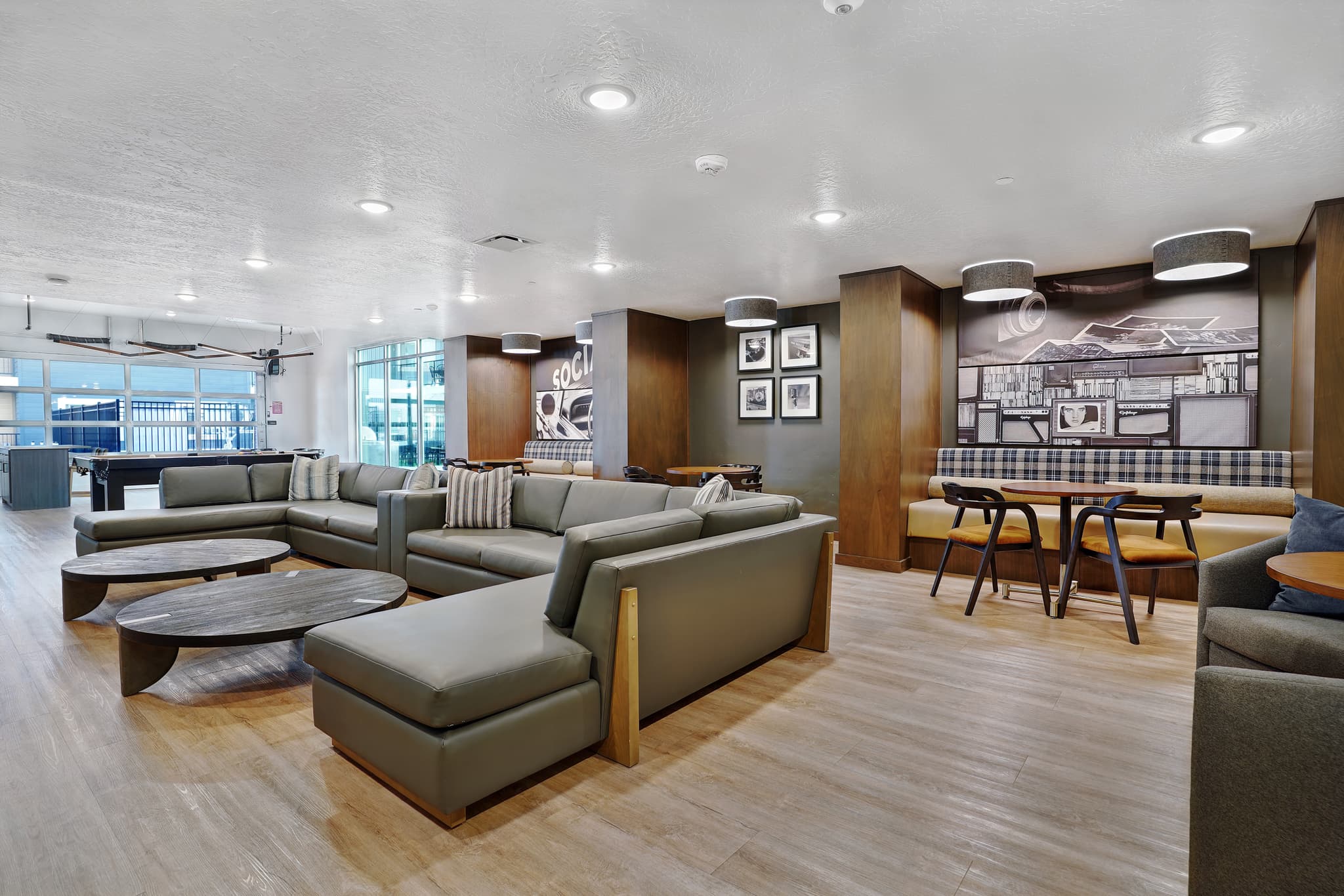 Draper Apartment: 12358 S Pony Express Rd