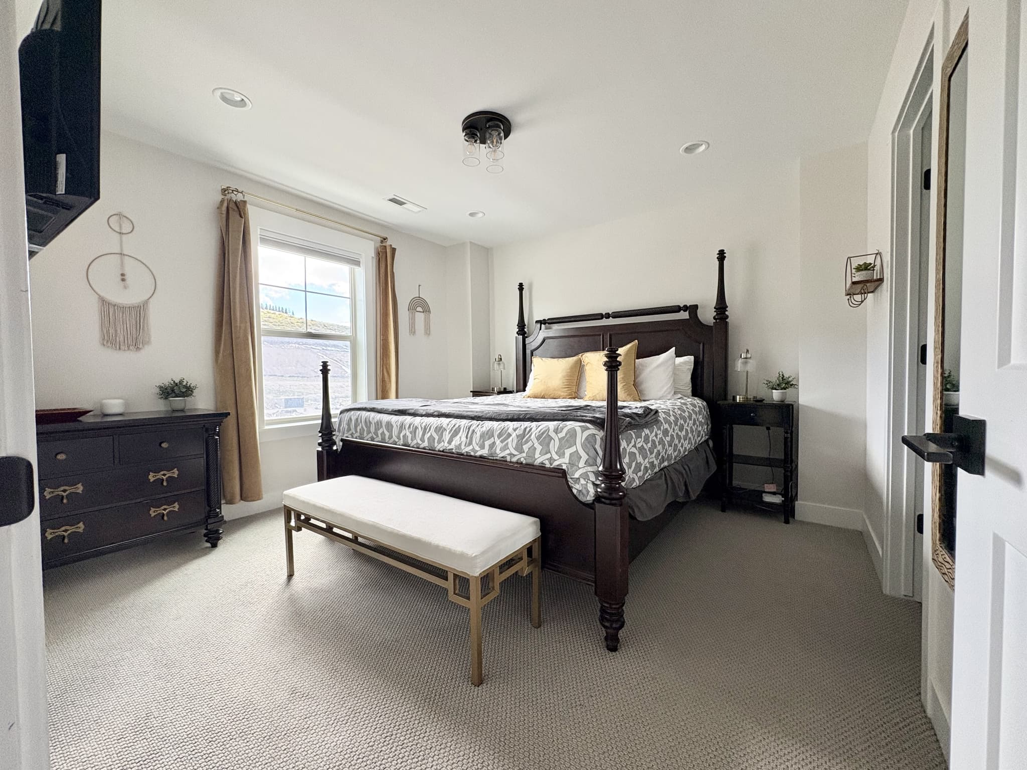 Kamas Townhome: 1027 W Wasatch Spring Rd