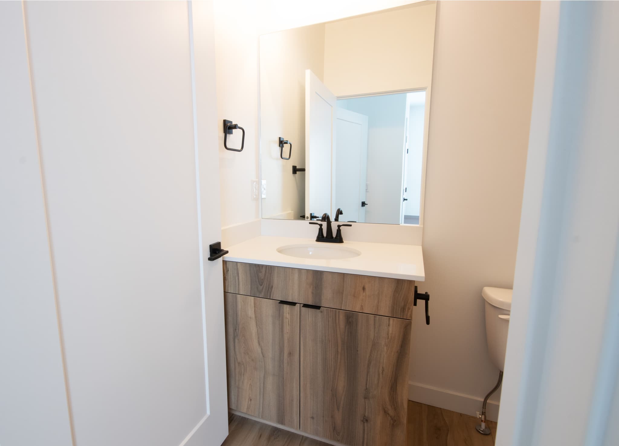 Provo Apartment: 2340 N 400 W