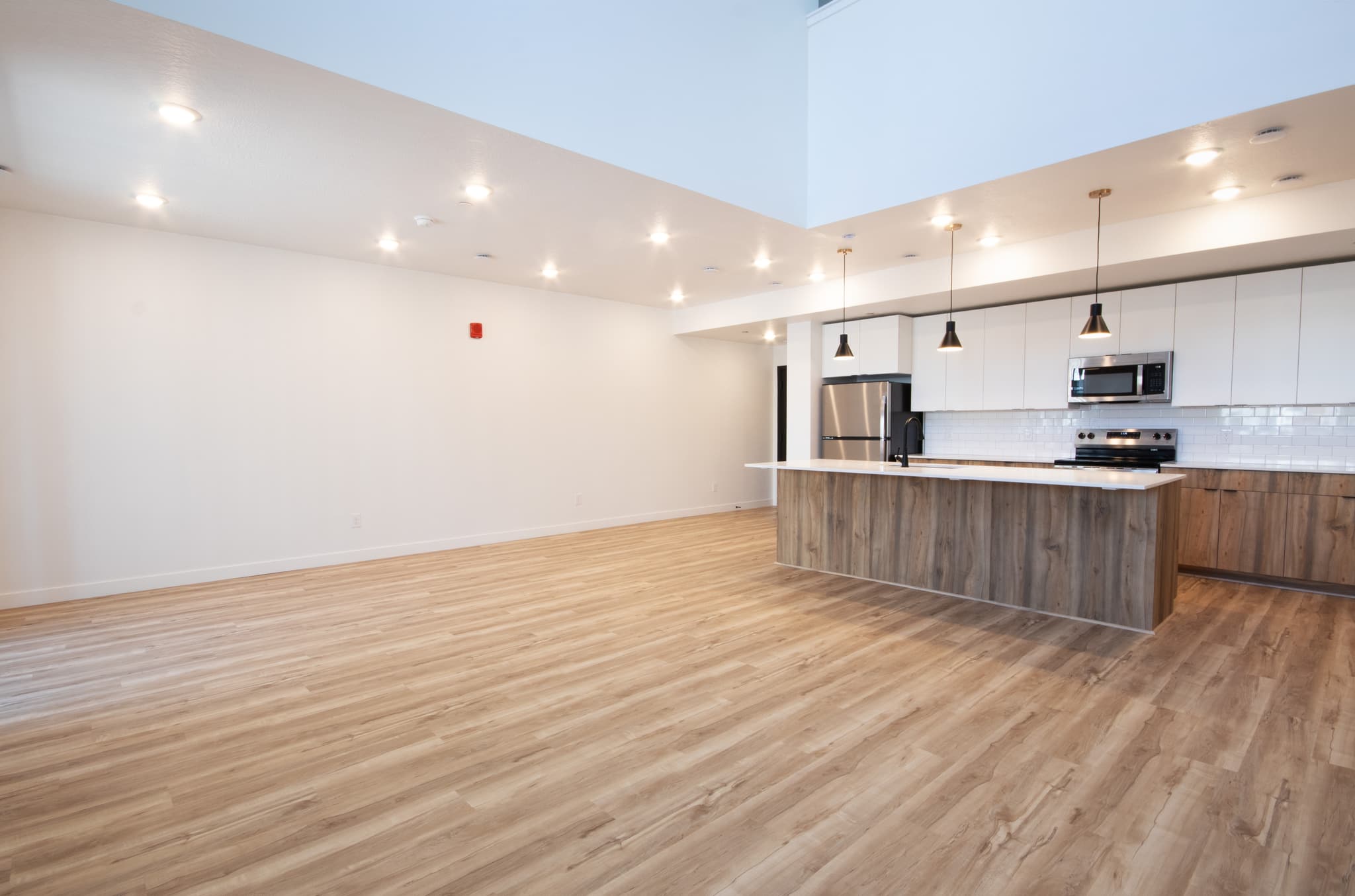 Provo Apartment: 2340 N 400 W