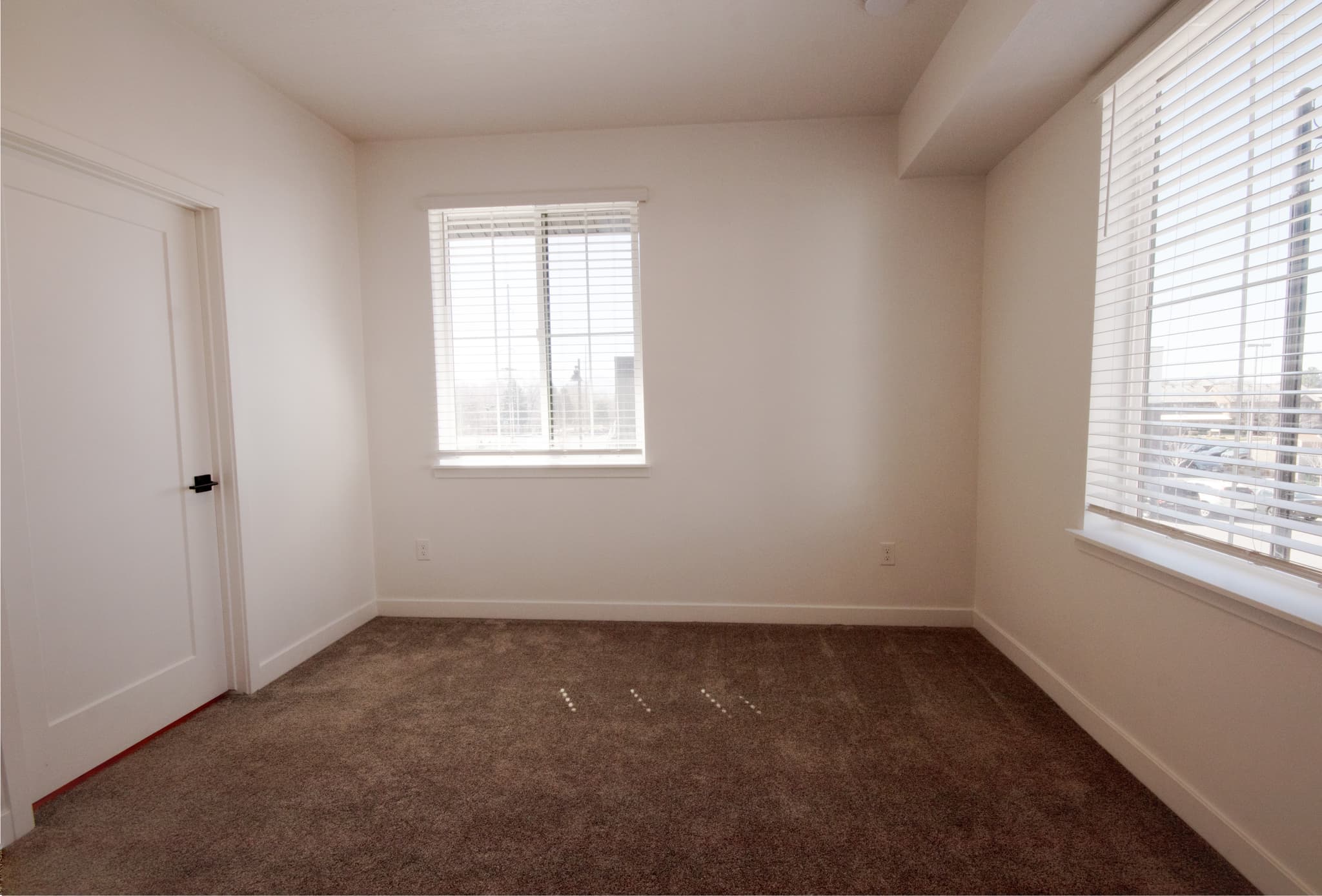 Provo Apartment: 2340 N 400 W