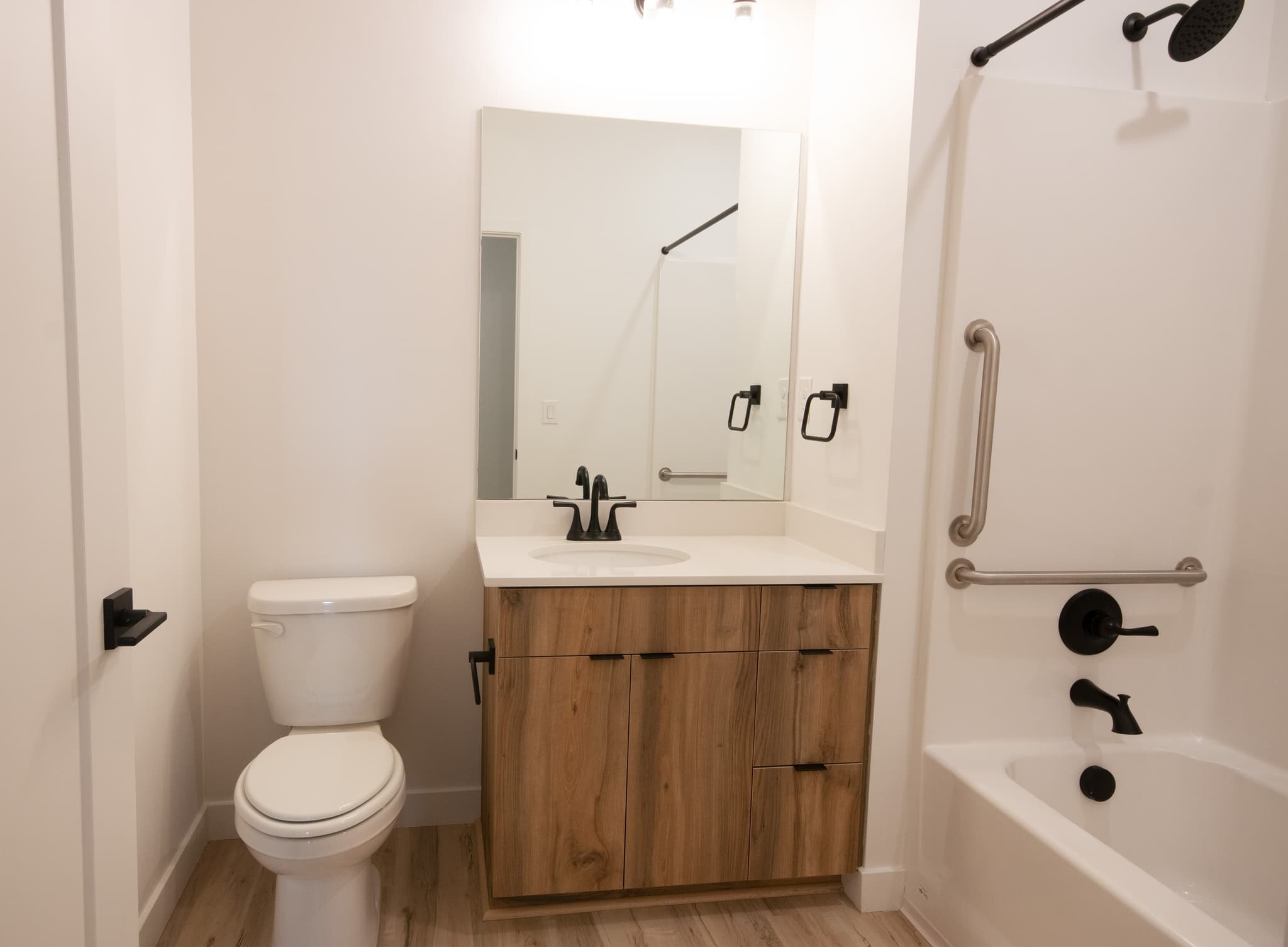 Provo Apartment: 2340 N 400 W