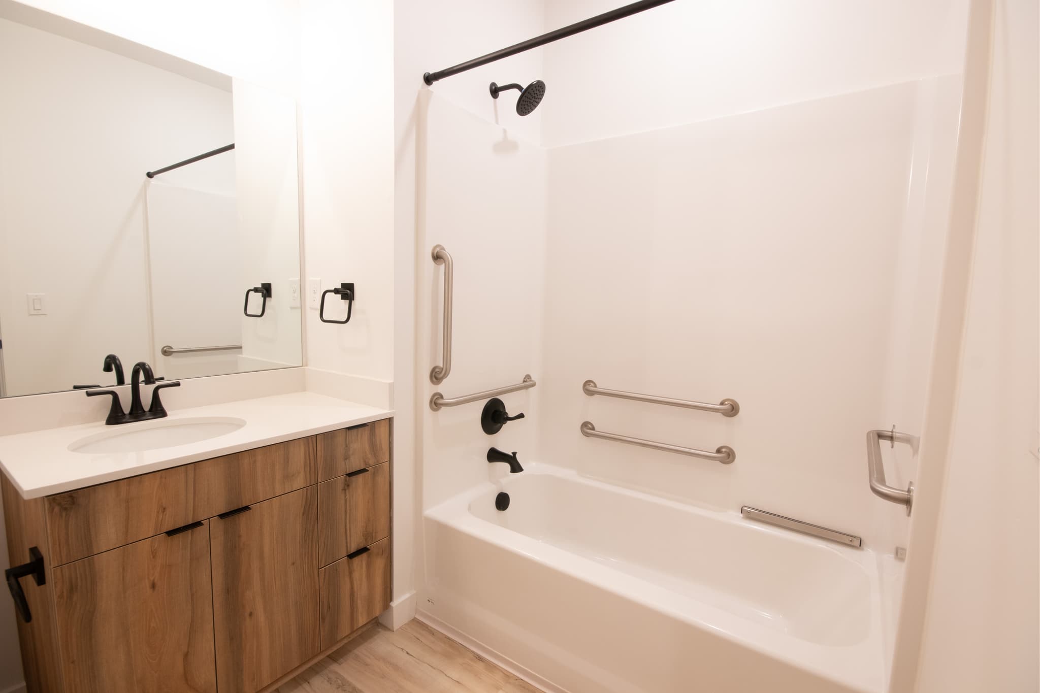 Provo Apartment: 2340 N 400 W