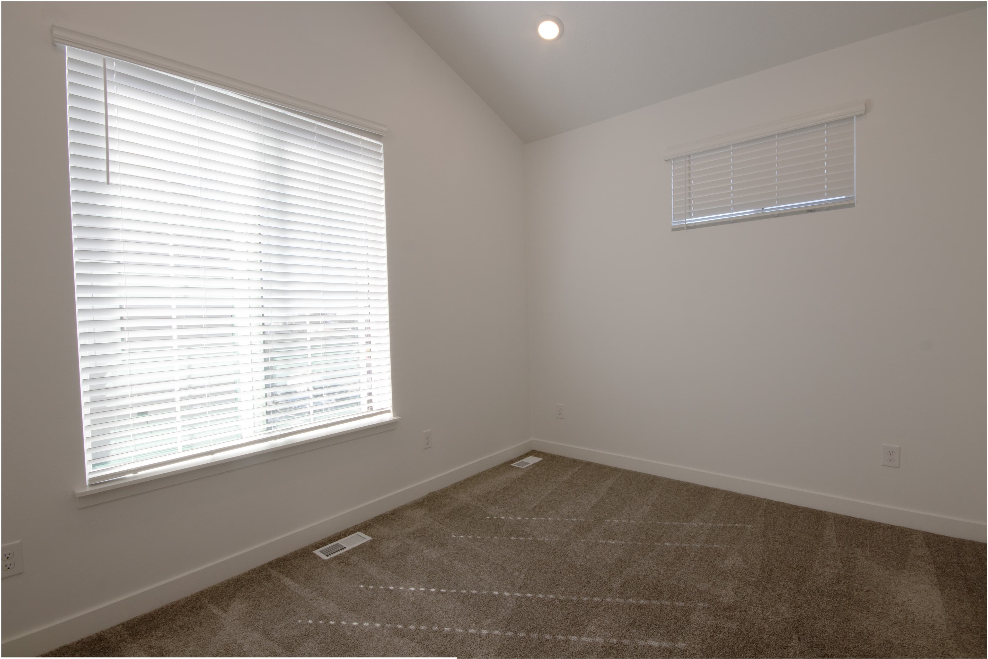 Provo Apartment: 2340 N 400 W