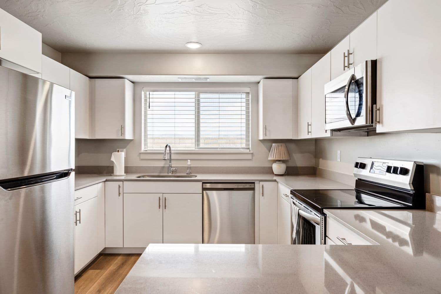 Hurricane Condo: 184 N Lone Rock Dr