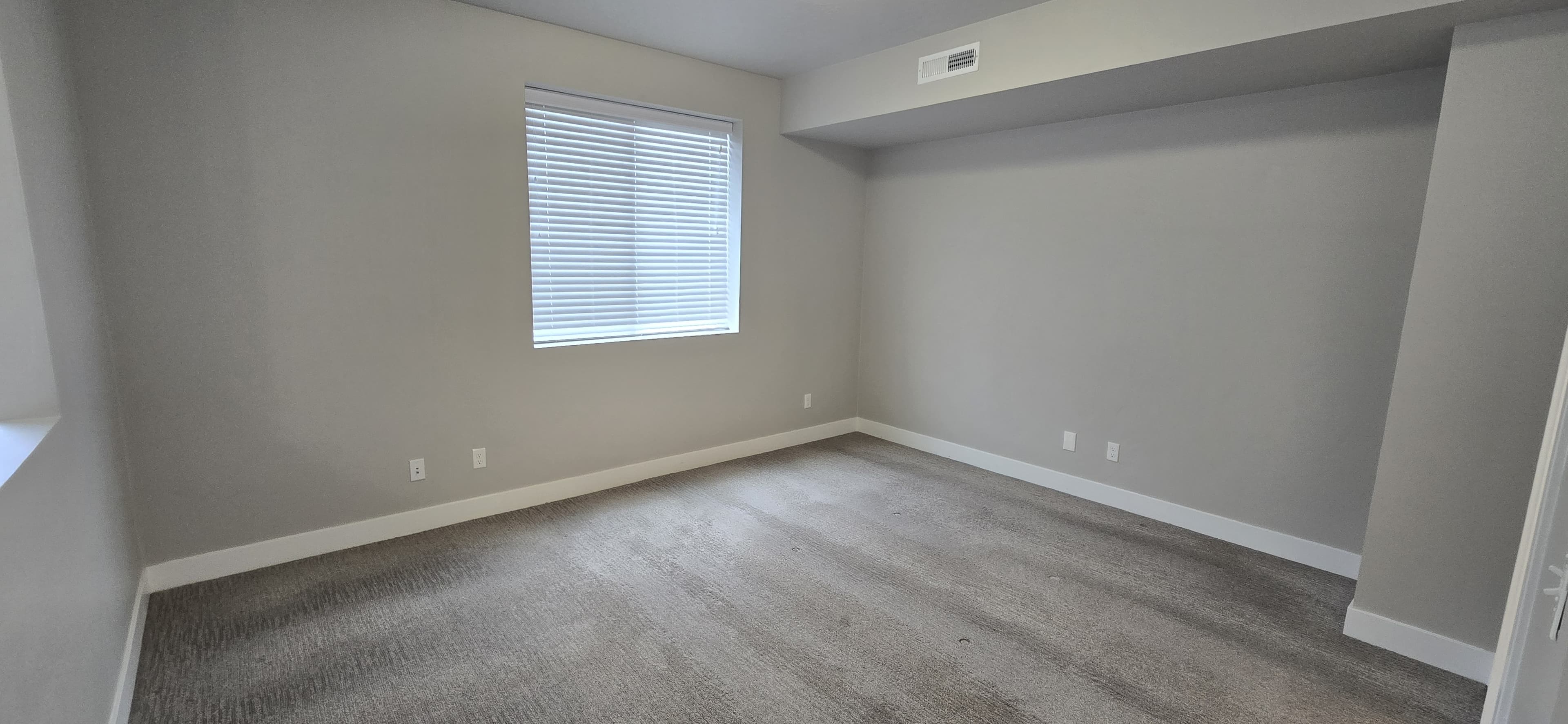 Provo Condo: 5072 N University Ave