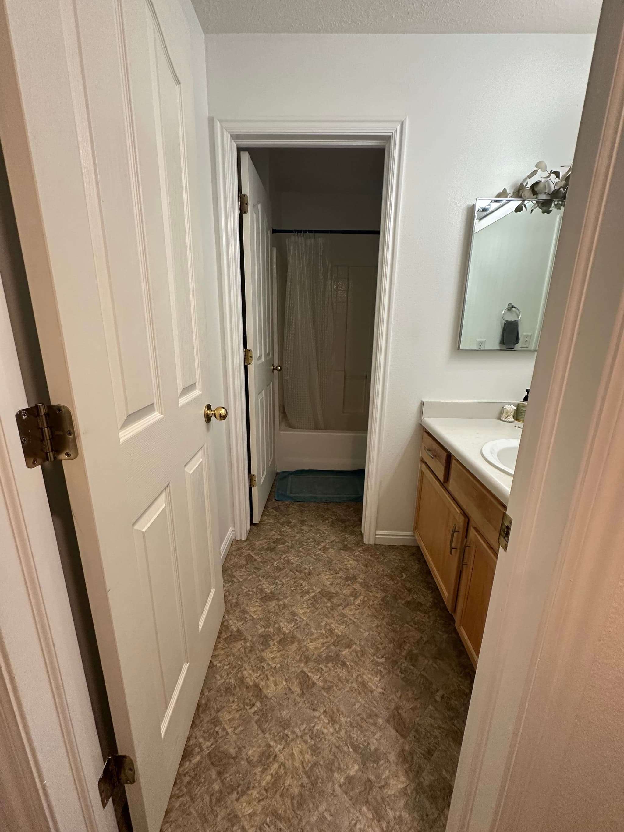 Orem Single Room: 1403 S 1020 W