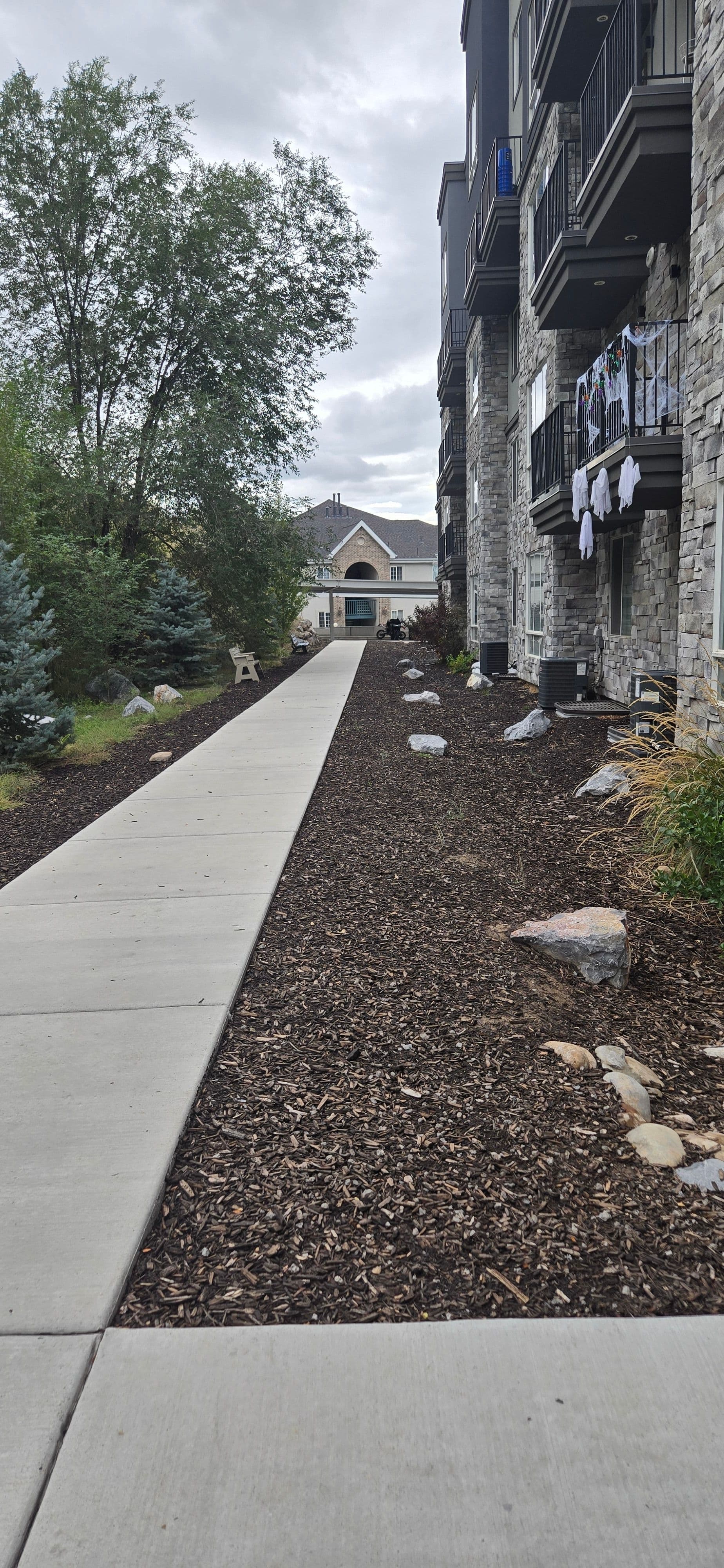 Provo Condo: 5072 N University Ave