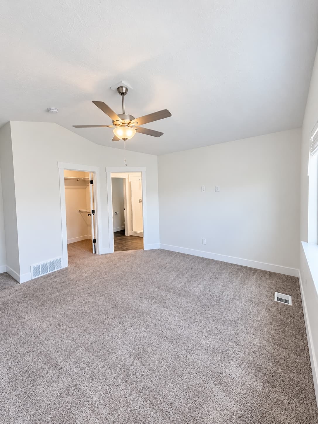 Eagle Mountain House: 4821 E Breezy Patch Rd