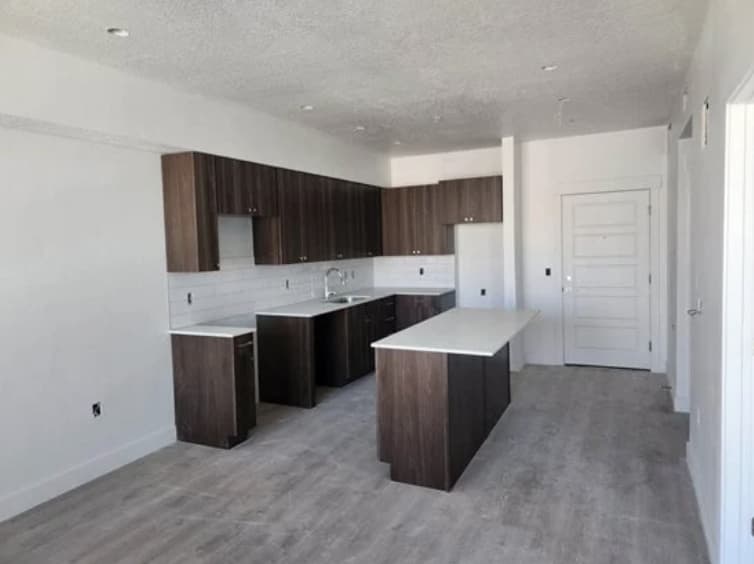 Salt Lake City Apartment: 1925 W North Temple