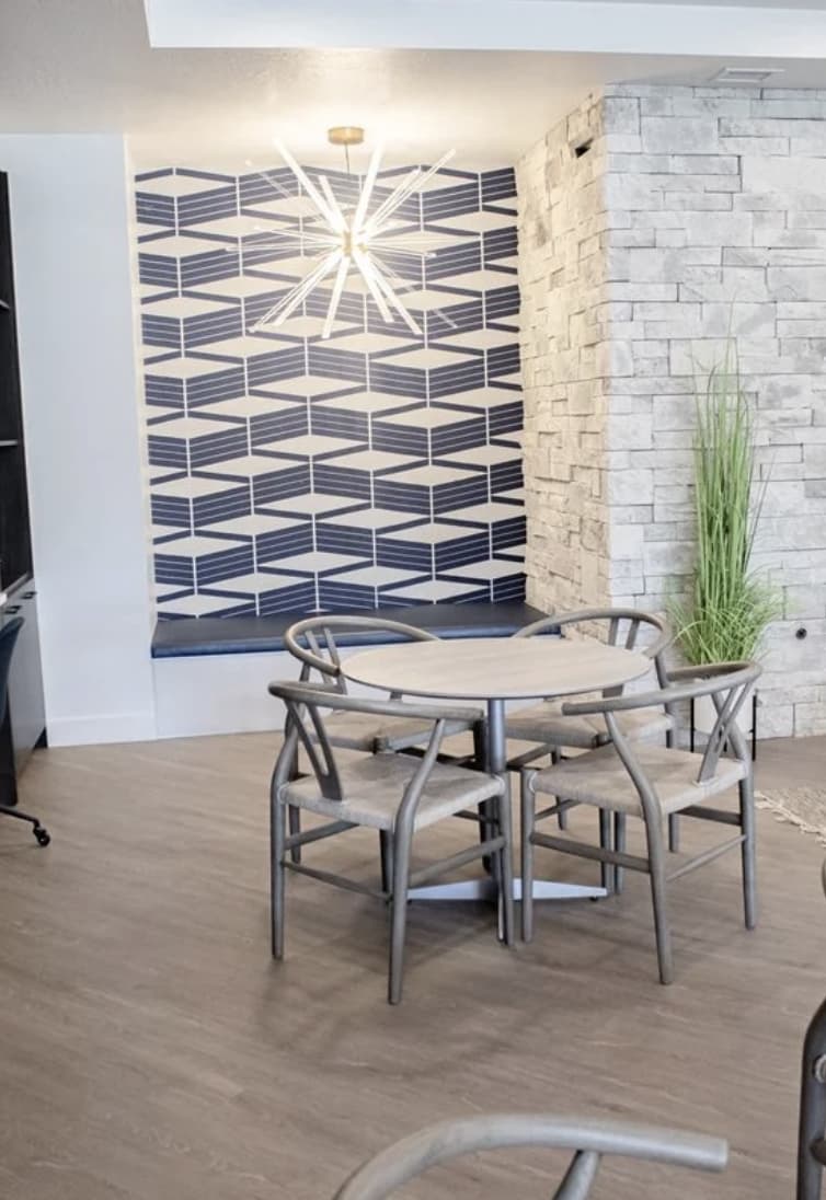 Salt Lake City Apartment: 1925 W North Temple