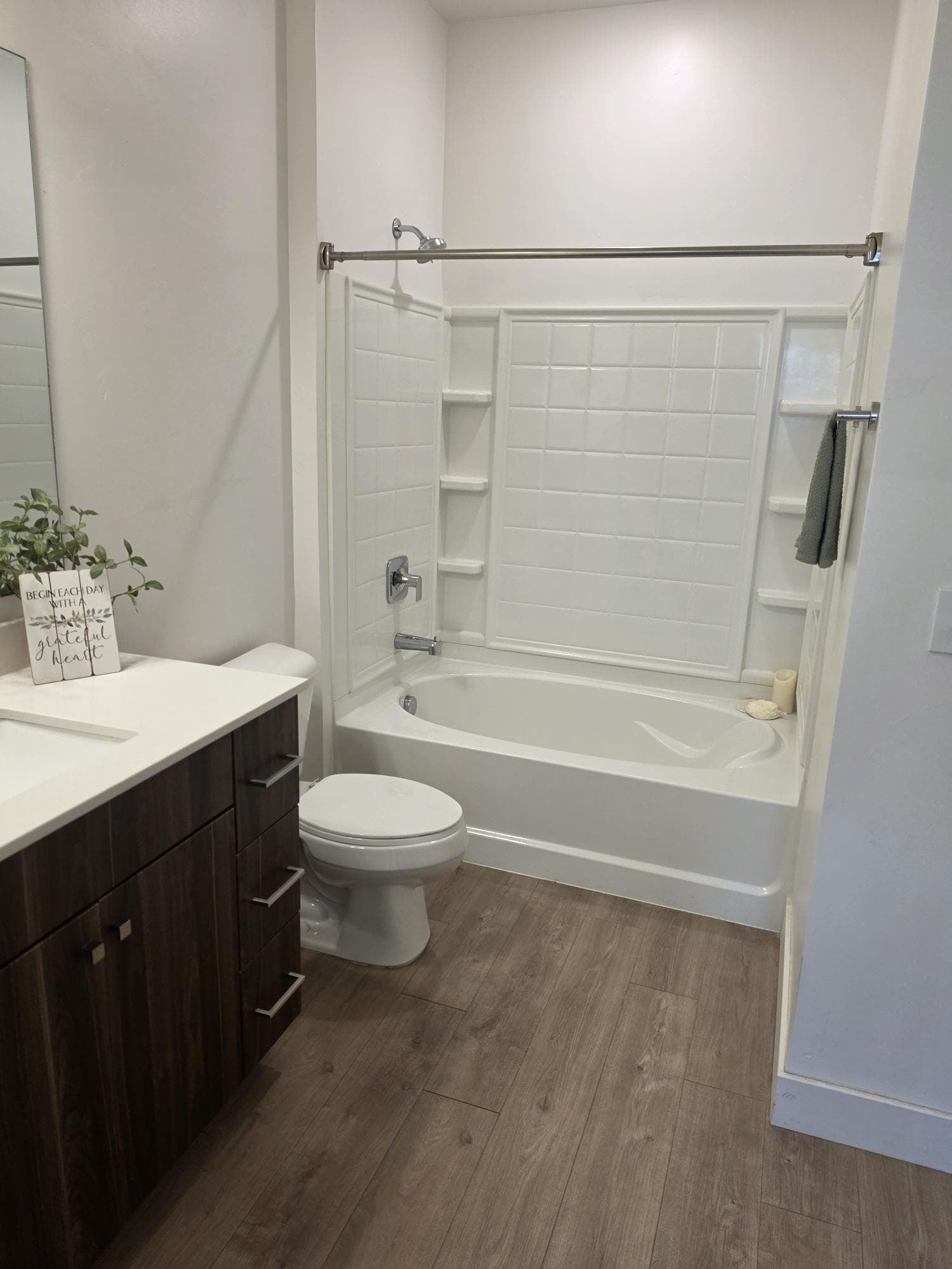 Salt Lake City Apartment: 1925 W North Temple