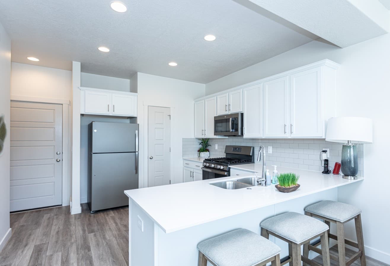 Magna Townhome: 2640 S Table Butte Way