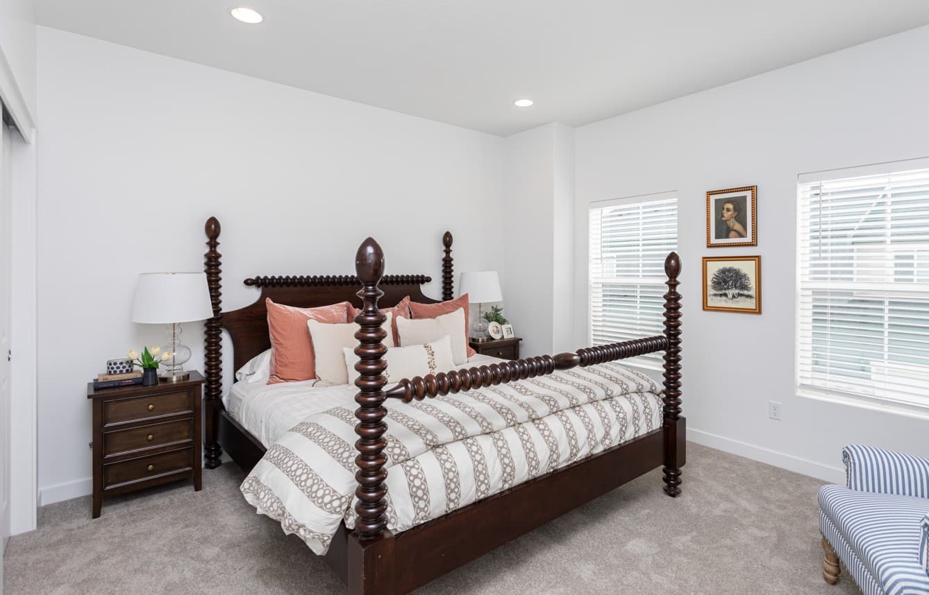Magna Townhome: 2640 S Table Butte Way