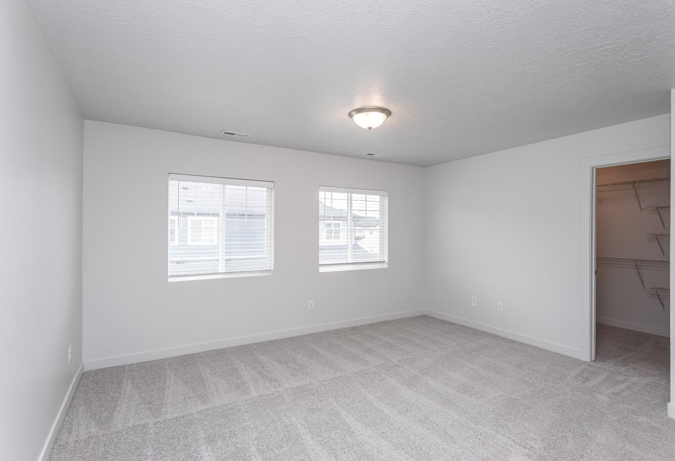 Magna Townhome: 2640 S Table Butte Way