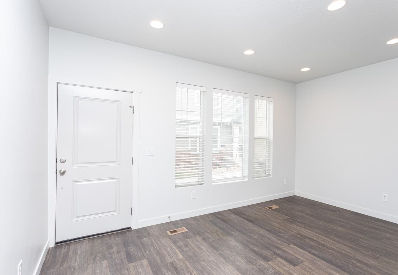 Magna Townhome: 2640 S Table Butte Way