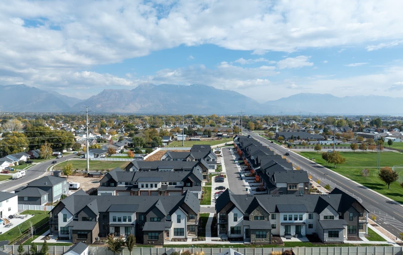 Lehi Townhome: 1848 W 700 S