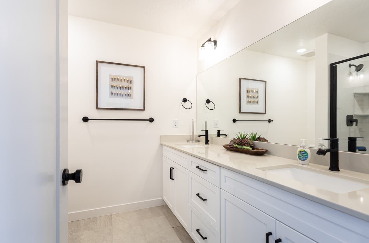 Lehi Townhome: 1848 W 700 S