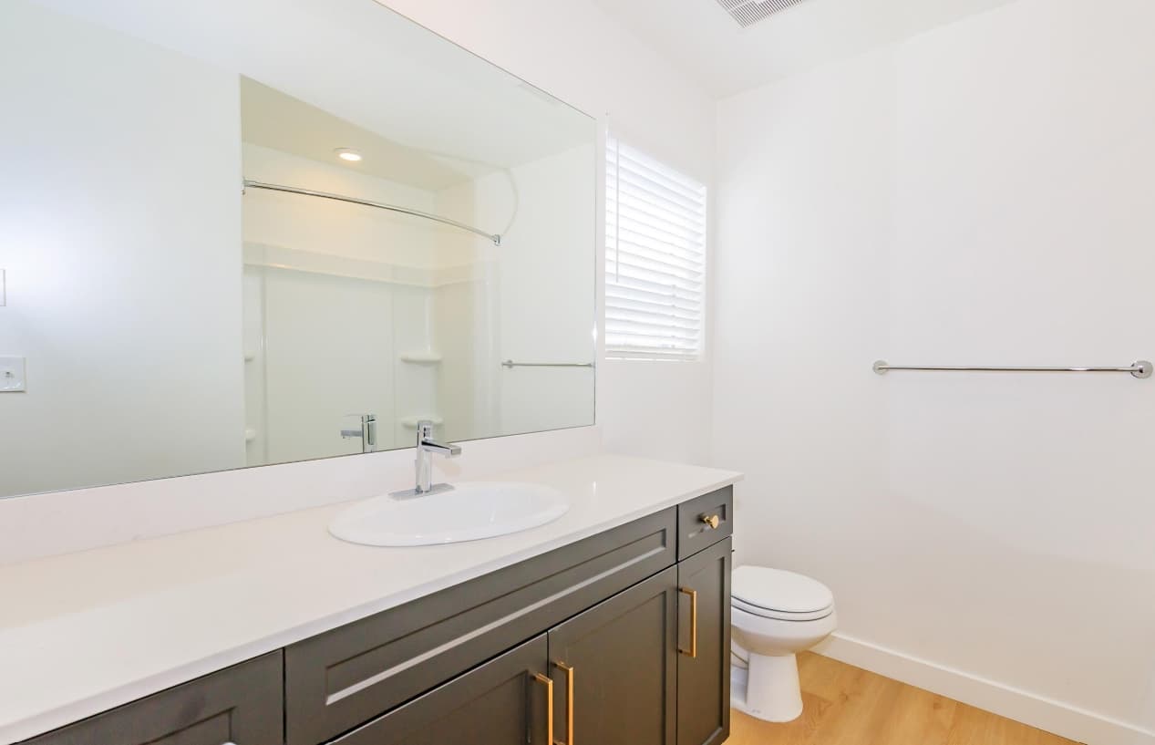 Salt Lake City Townhome: 750 N Redwood Rd