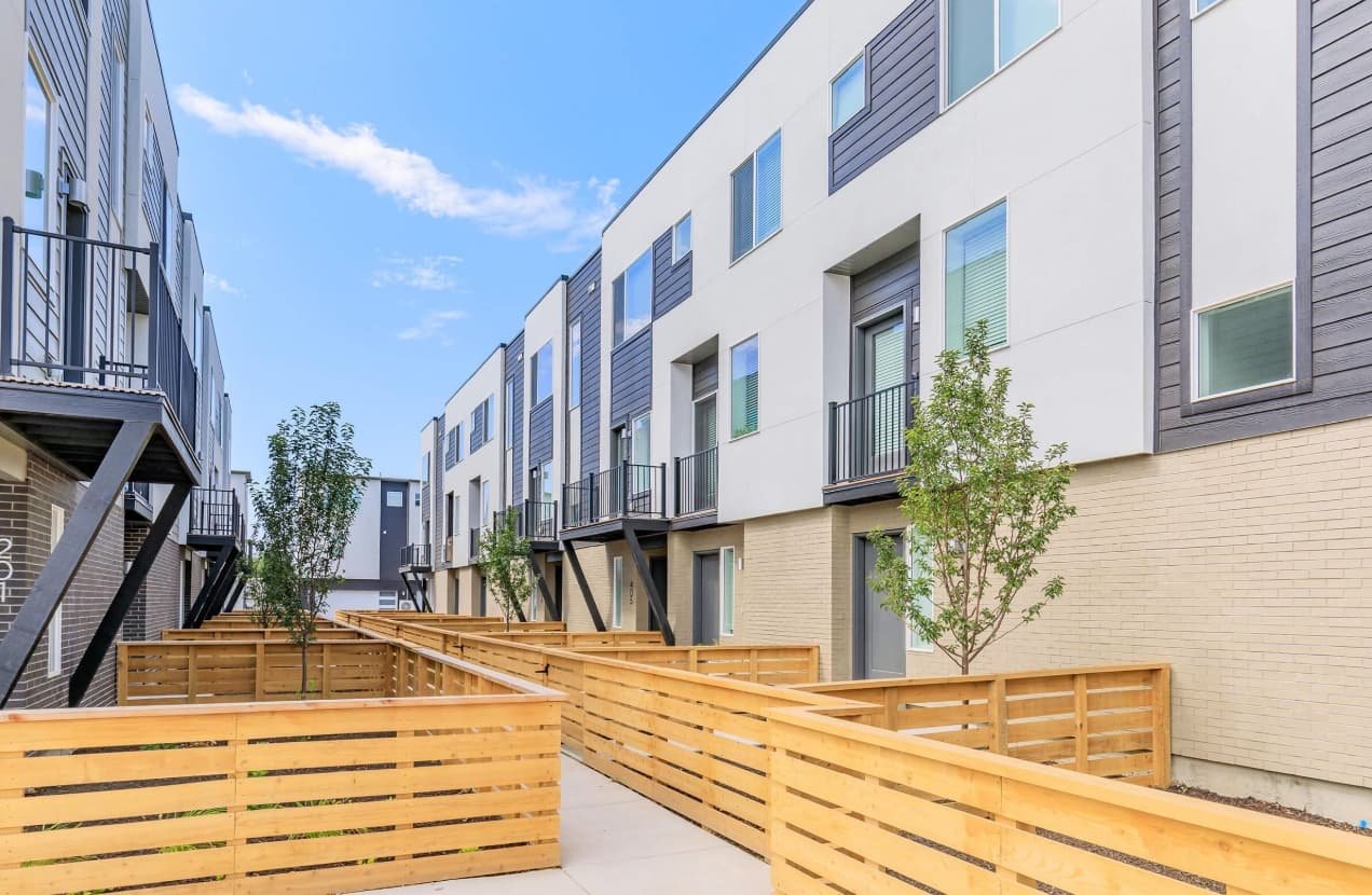 Salt Lake City Townhome: 750 N Redwood Rd