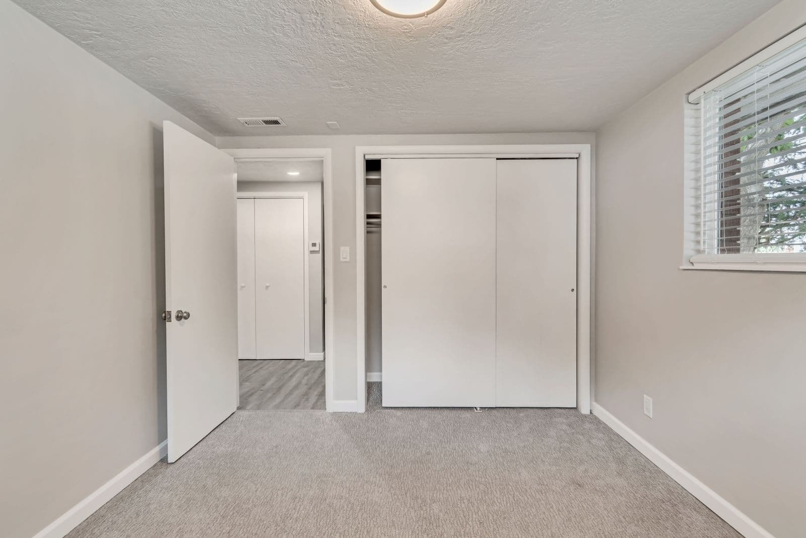 Salt Lake City Apartment: 1260 E Alameda Ave