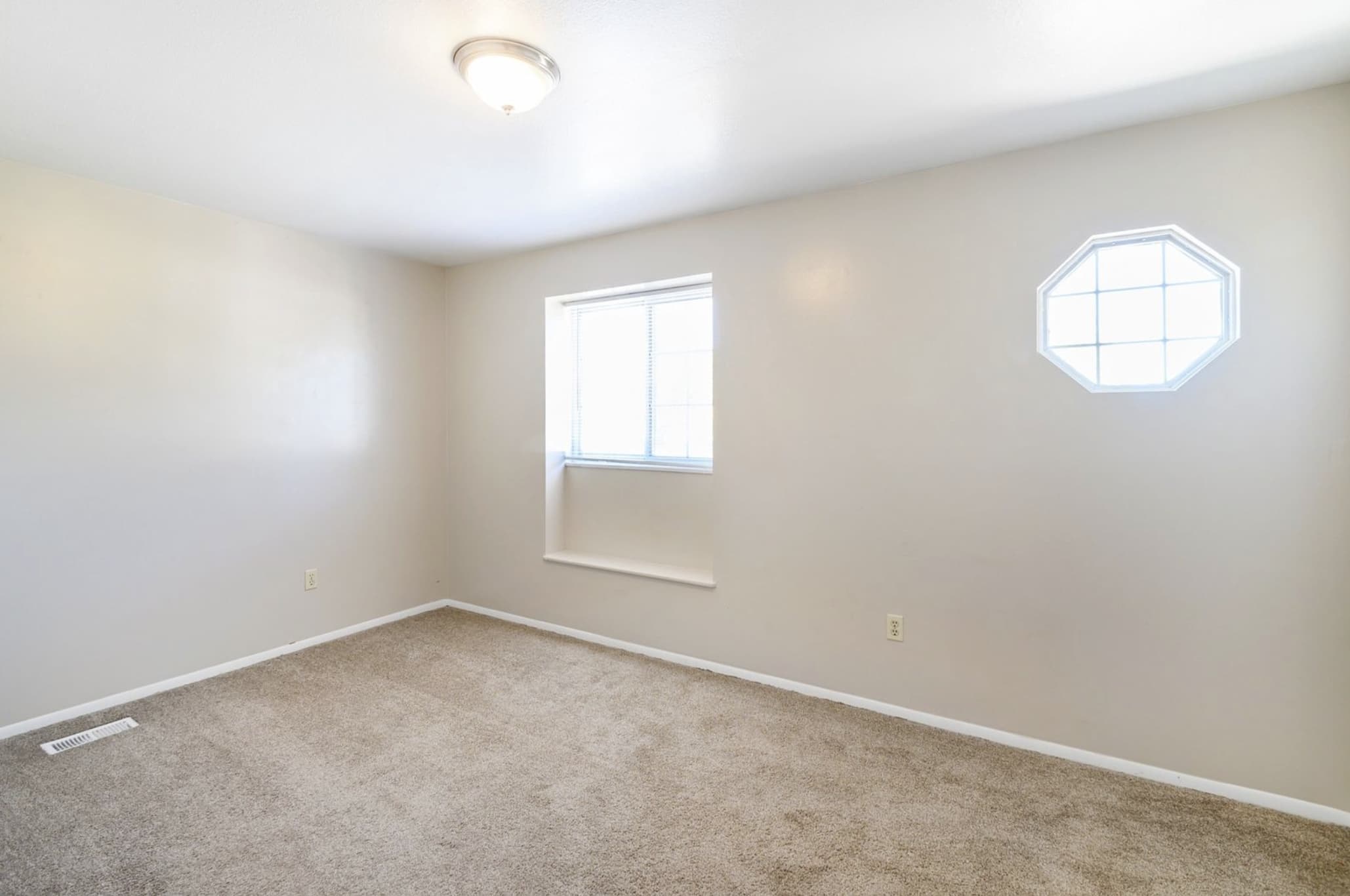 Salt Lake City Townhome: 5344 S 1300 E