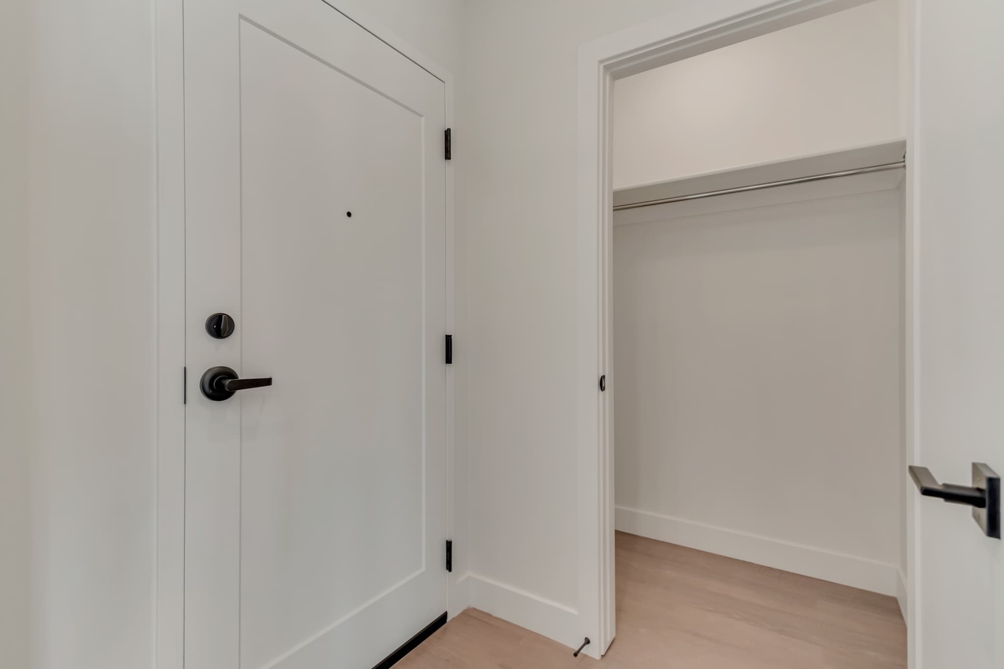 Midvale Apartment: 7487 S Main St