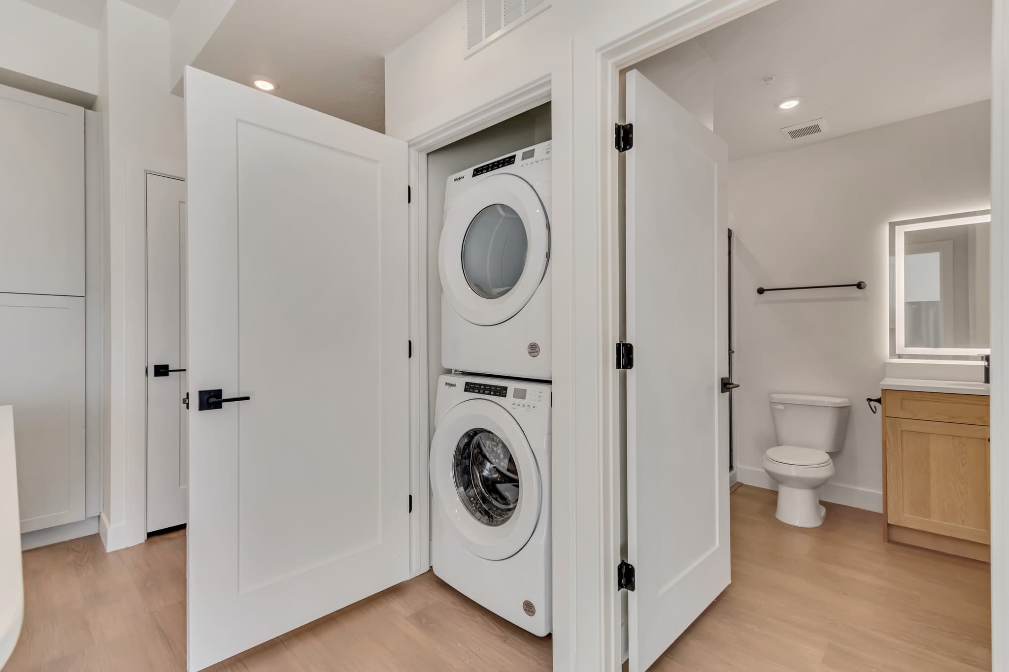 Midvale Apartment: 7487 S Main St