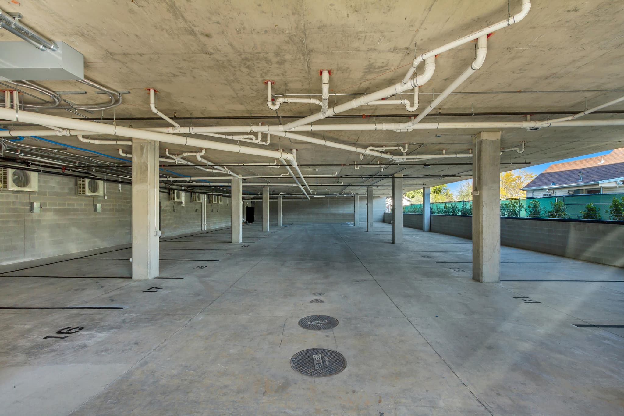 Midvale Apartment: 7487 S Main St