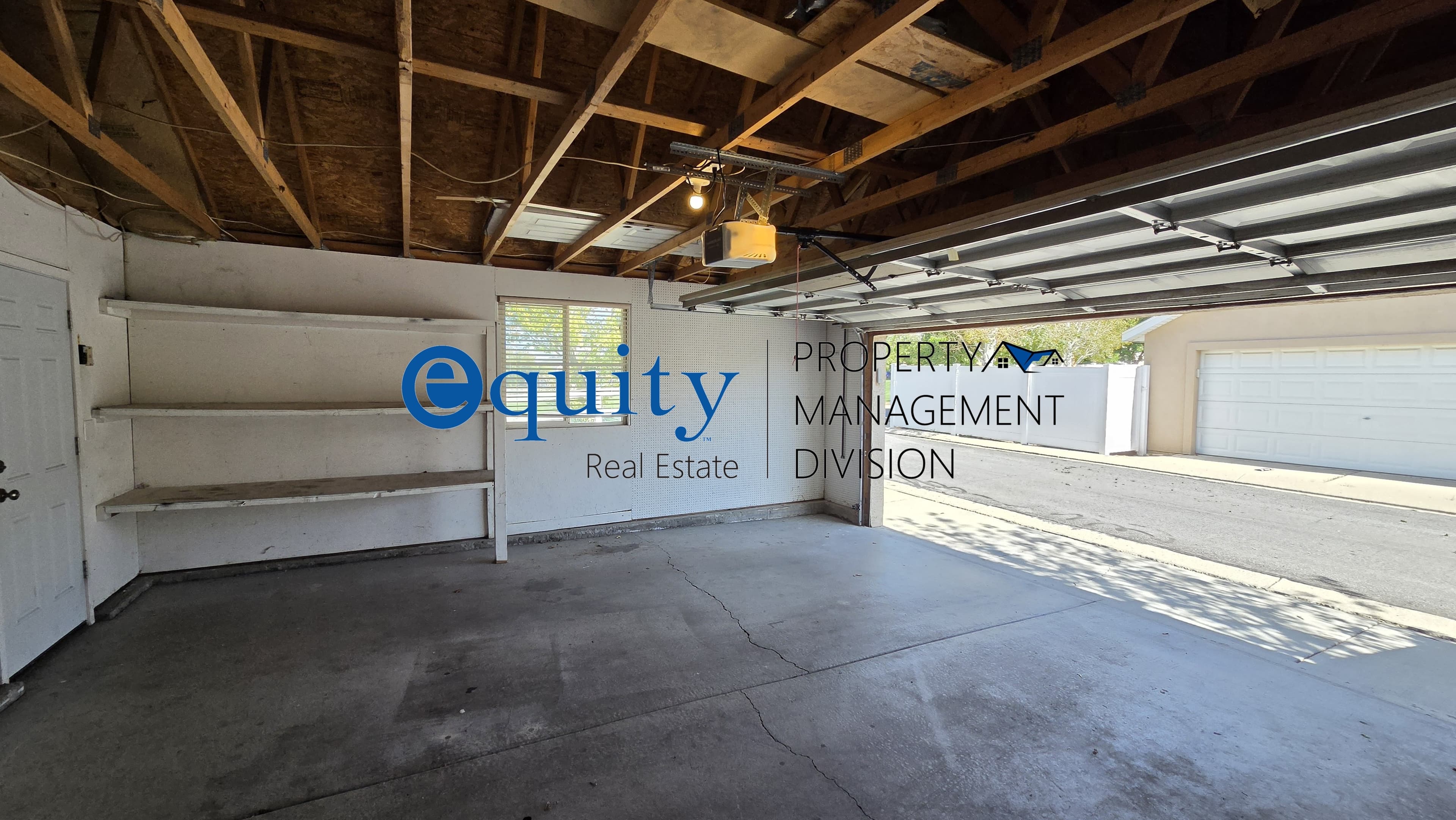 Draper House: 11851 S Poultry Dr