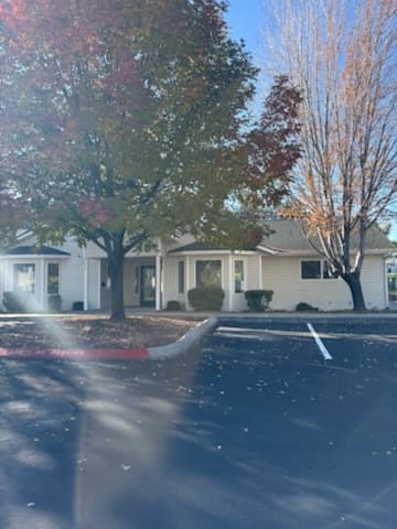 Meridian Apartment: 2308 E Franklin Rd