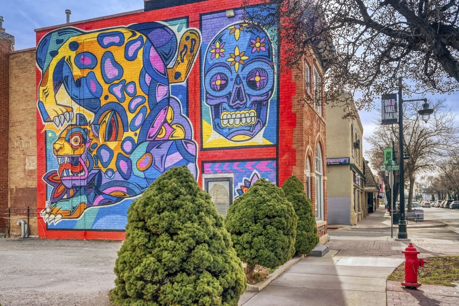 Midvale Apartment: 7592 S Main St