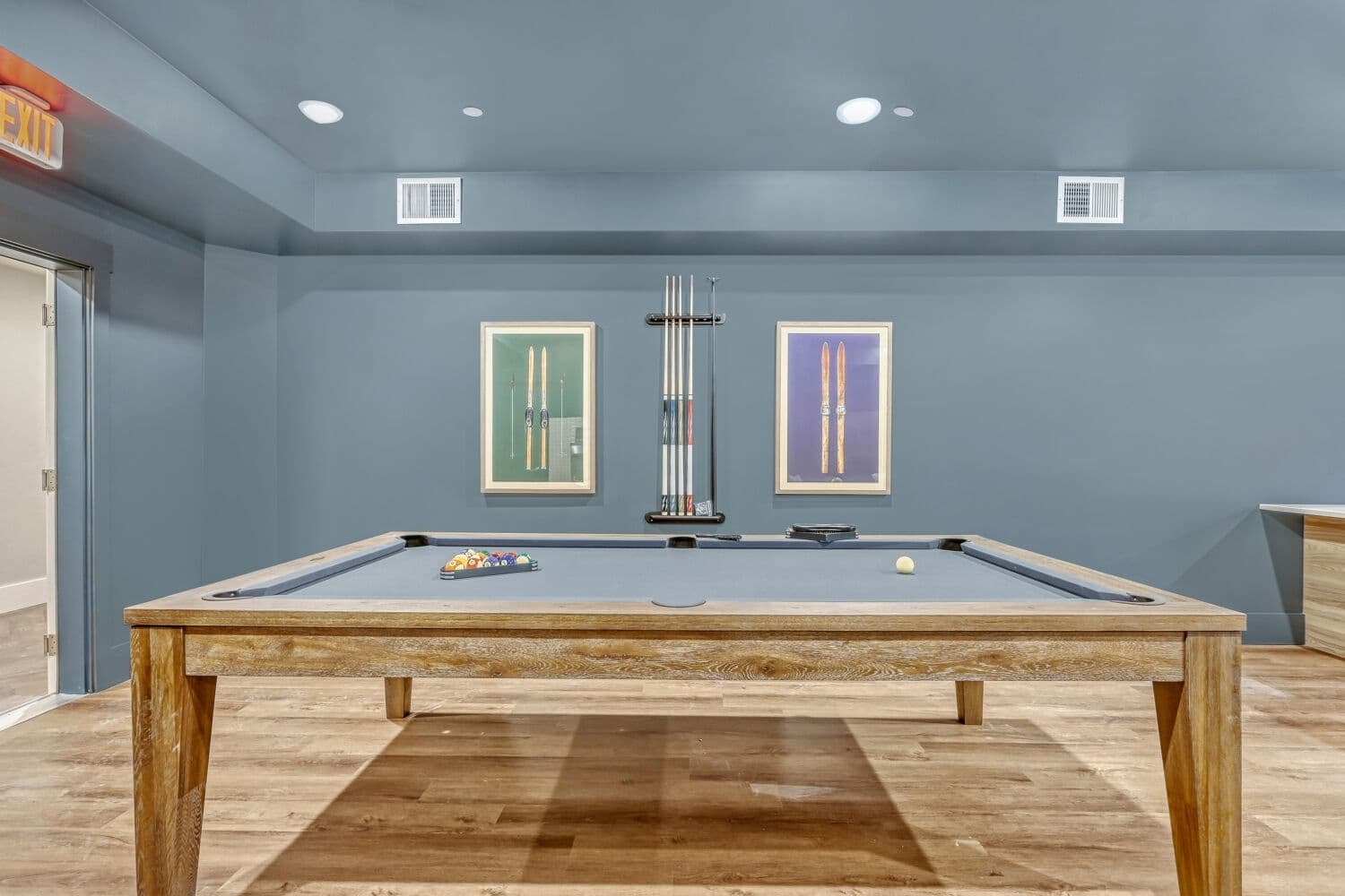 Midvale Apartment: 7592 S Main St